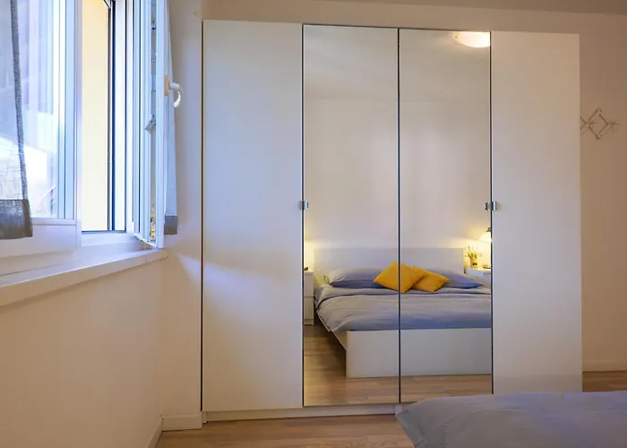 Rose Gialla Firsia Garten Eg Апартаменты *