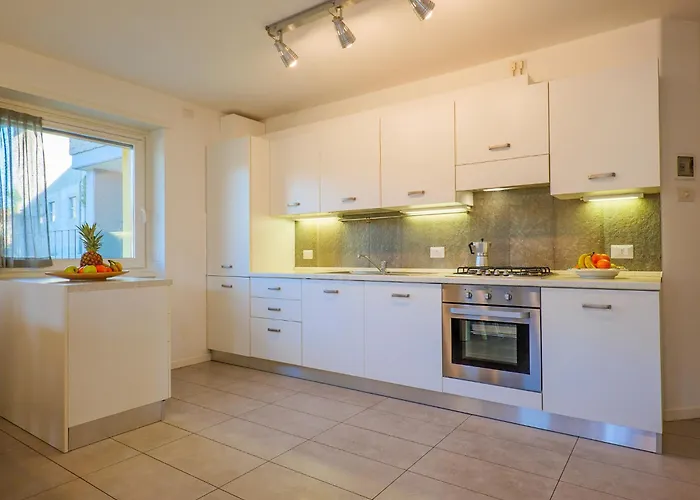 Rose Gialla Firsia Garten Eg Колико