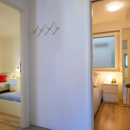 Rose Gialla Firsia Garten Eg Apartamento